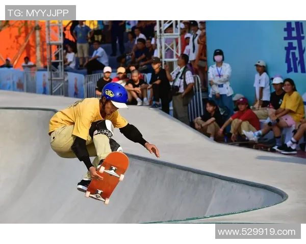 武汉滑板队技术革新引发热议助力年轻人追逐极限运动梦想